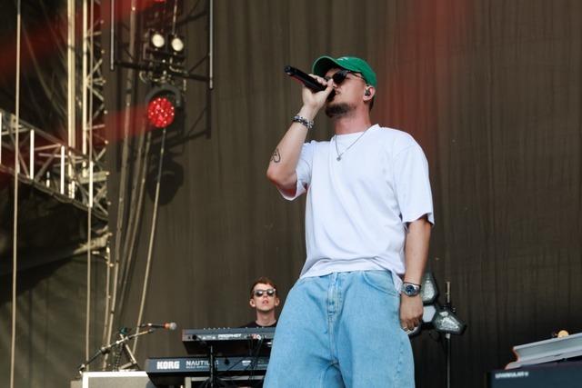 "Montez, darf ich zu dir auf die Bhne?" So war's beim "Pinot & Rock" in Breisach am zweiten Festivaltag