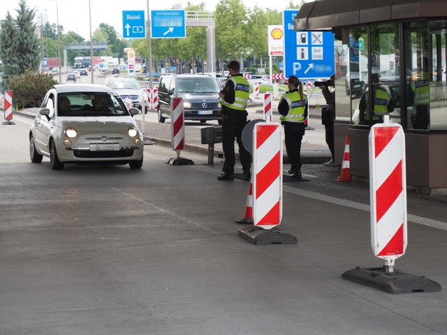Grenzübergang Weil am Rhein-Autobahn | Foto: Herbert Frey Grenzübergang Weil am Rhein-Autobahn | Foto: Herbert Frey