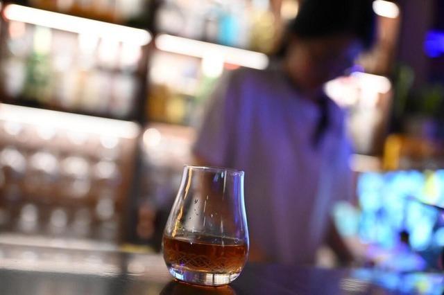China verhngt endgltig Zlle auf EU-Weinbrand