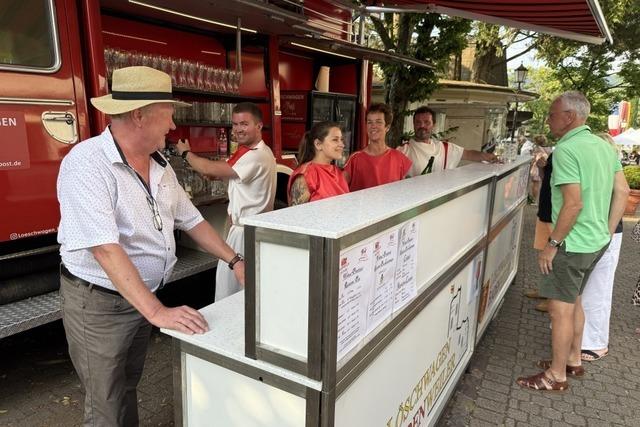 Geschmackvolles Straenfest: Badenweiler Gastronomen tischen auf