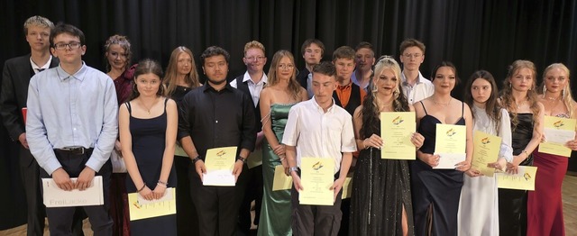 Die Preistrgerinnen und Preistrger der Hebelschule lieen sich feiern.   | Foto: Heidrun Simoneit