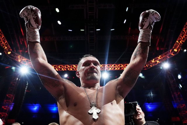 Usyk wird als "Legende" seines Sports gefeiert.  | Foto: Bradley Collyer/PA Wire/dpa