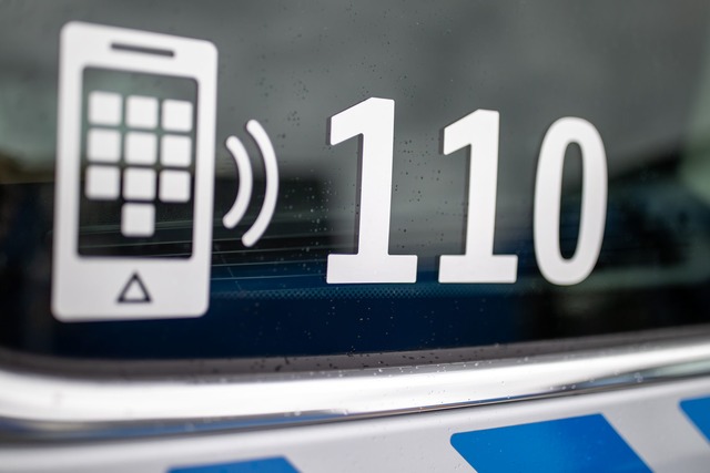 Die Polizei wurde zu dem Vorfall gerufen. (Symbolbild)  | Foto: Daniel Karmann/dpa