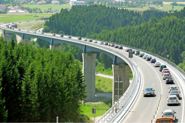 Hunderte demonstrieren fr zweite Gauchachtalbrcke im Schwarzwald - nur der VCD ist dagegen