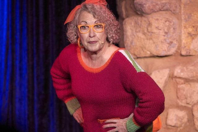 Schwäbische Kabarettistin Helga Becker gastiert im evangelischen Gemeindehaus Hugsweier Schwäbische Kabarettistin Helga Becker gastiert im evangelischen Gemeindehaus Hugsweier