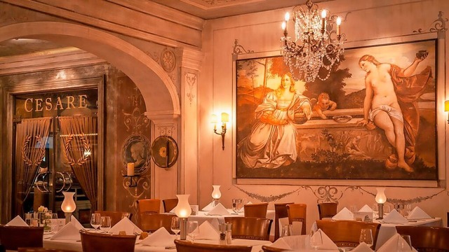 Sich einen Abend lang den italienische...20; im Hotel Colosseo des Europa-Park.  | Foto: Europa-Park