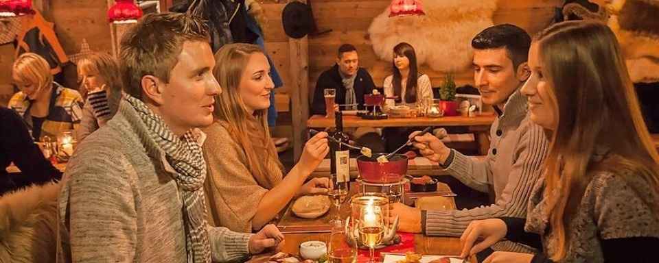 Geselliger Fondue-Abend in der Erdinger H�tt’n im Europa-Park