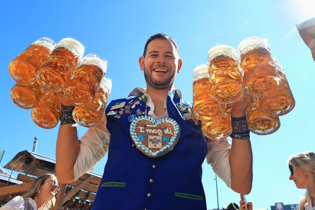 Fotos: Oktoberfest in M�nchen zieht 3,5 Millionen Besucher an