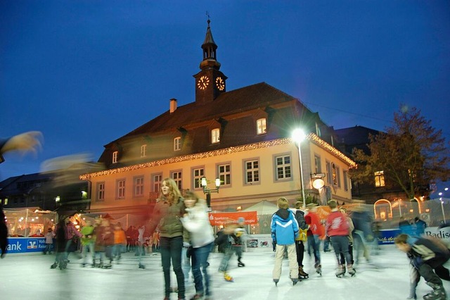 Schlittern vor schmucker Kulisse: Emmendingen  | Foto: Hans-Jrgen Trul
