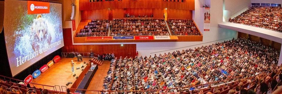 Tageskarten fr das Mundologia-Festival zu gewinnen!