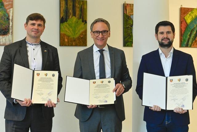 Lahr, Dole und Kalusch unterzeichnen Absichtserklrung zur trinationalen Freundschaft