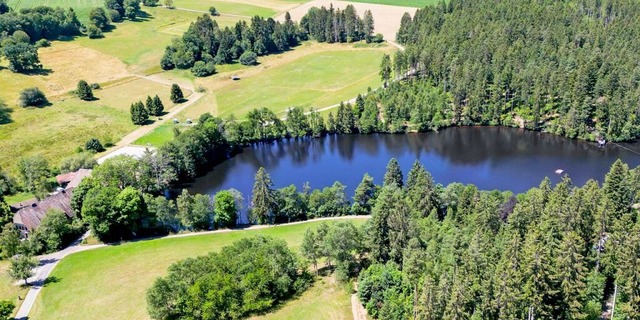 Die Gemeinde Grafenhausen hat den Schl...eebereich, links) eingerichtet werden.  | Foto: Wilfried Dieckmann