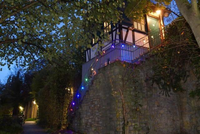 Er lebt in "Deutschlands kleinstem Studentenwohnheim" Er lebt in "Deutschlands kleinstem Studentenwohnheim"