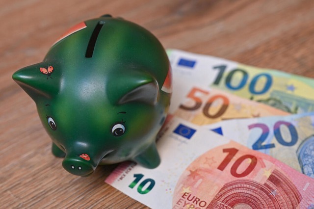 Der Weltspartag findet am Donnerstag statt.  | Foto: Patrick Pleul (dpa) Der Weltspartag findet am Donnerstag statt.  | Foto: Patrick Pleul (dpa)