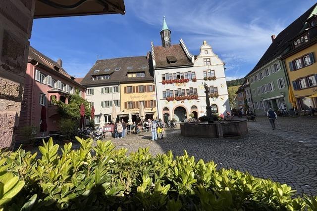 Staufen vor der Stichwahl um das Bürgermeisteramt: Vier letzte Fragen an Benjamin Bröcker und Gilbert Weber Staufen vor der Stichwahl um das Bürgermeisteramt: Vier letzte Fragen an Benjamin Bröcker und Gilbert Weber