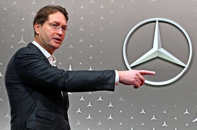 Ola Källenius gibt die Richtung vor: M...für den chinesischen Markt entwickeln.  | Foto: Bernd Weißbrod/dpa Ola Källenius gibt die Richtung vor: M...für den chinesischen Markt entwickeln.  | Foto: Bernd Weißbrod/dpa