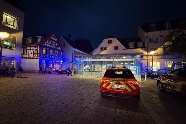 Feueralarm in Tiefgarage am Offenburger Marktplatz: Es war zum Glck nur ein Bller