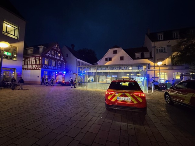 Großeinsatz am Mittwochabend auf dem M...sche Brandmeldeanlage Alarm ausgelöst.  | Foto: Feuerwehr Offenburg Großeinsatz am Mittwochabend auf dem M...sche Brandmeldeanlage Alarm ausgelöst.  | Foto: Feuerwehr Offenburg