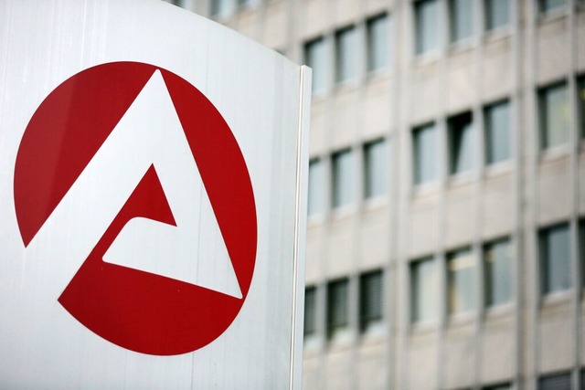 Logo der Agentur für Arbeit  | Foto: Oliver Berg (dpa) Logo der Agentur für Arbeit  | Foto: Oliver Berg (dpa)