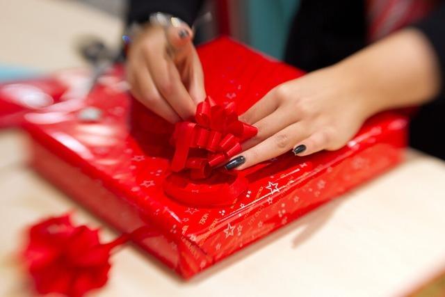 Wunschstern-Aktion in Breisach: So können Interessierte anderen Weihnachtswünsche erfüllen Wunschstern-Aktion in Breisach: So können Interessierte anderen Weihnachtswünsche erfüllen