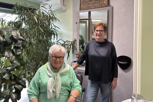 140 Jahre Frisörgeschäft Wieber in Kappel: Deshalb liebt Betreiberin Antje Schaub ihren Beruf 140 Jahre Frisörgeschäft Wieber in Kappel: Deshalb liebt Betreiberin Antje Schaub ihren Beruf