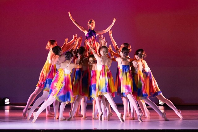 Aufführung der Ballettschule Ballettissimo von Luise Krey in Sulz/Laufenburg.  | Foto: Mirko Feindel Aufführung der Ballettschule Ballettissimo von Luise Krey in Sulz/Laufenburg.  | Foto: Mirko Feindel