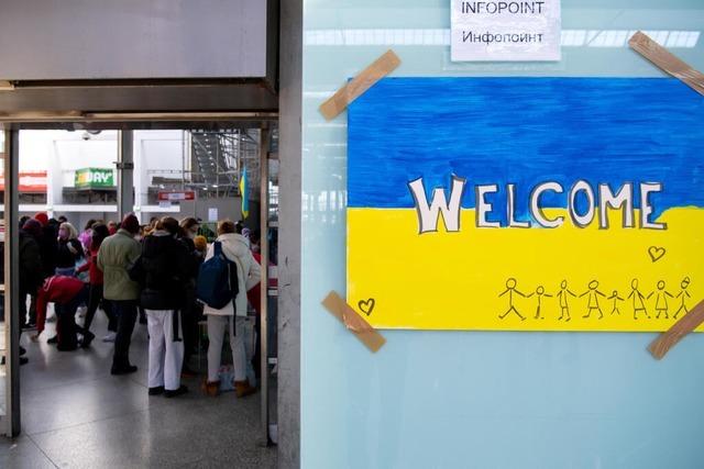 Migrationsberaterin geht nach 35 Jahren in Rente: "Sprache und Empathie sind total wichtig"