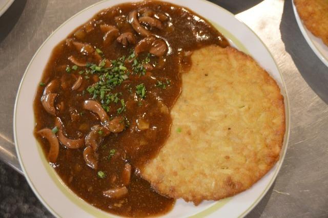 Fasnacht in Rheinfelden: Wie das Nierli-Essen zur Tradition wurde