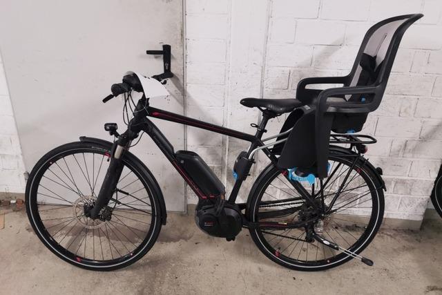 Polizei sucht Eigentümer von Pedelec mit Kindersitz in Freiburg Polizei sucht Eigentümer von Pedelec mit Kindersitz in Freiburg