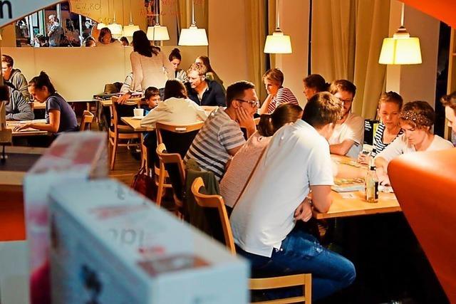 Im Freiburger Spielecaf Freispiel kann es auch mal emotional werden