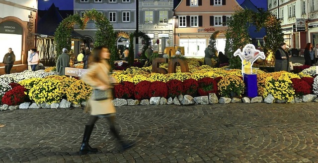 Stimmungsvolles Ambiente herrschte bei... am Freitag in der Lahrer Innenstadt.   | Foto: Endrik Baublies