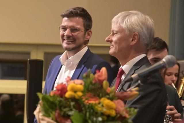 Benjamin Brcker mit knappem Vorsprung zu Staufens neuem Brgermeister gewhlt