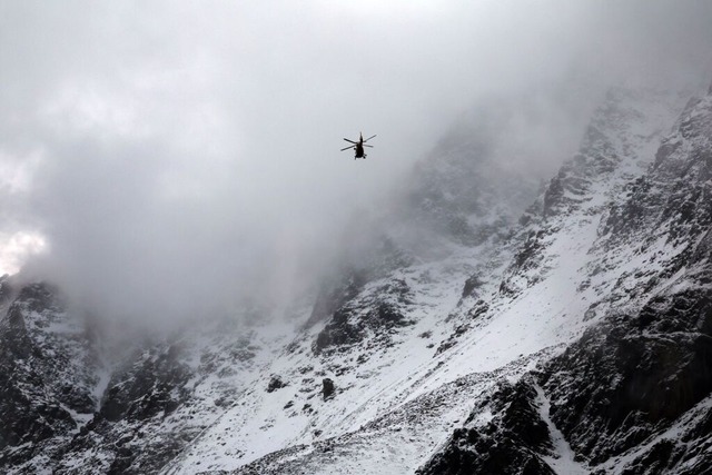 Das Unglck ereignete sich der Bergwac...es Gipfels auf etwa 3.200 Metern Hhe.  | Foto: Karl-Josef Hildenbrand (dpa)
