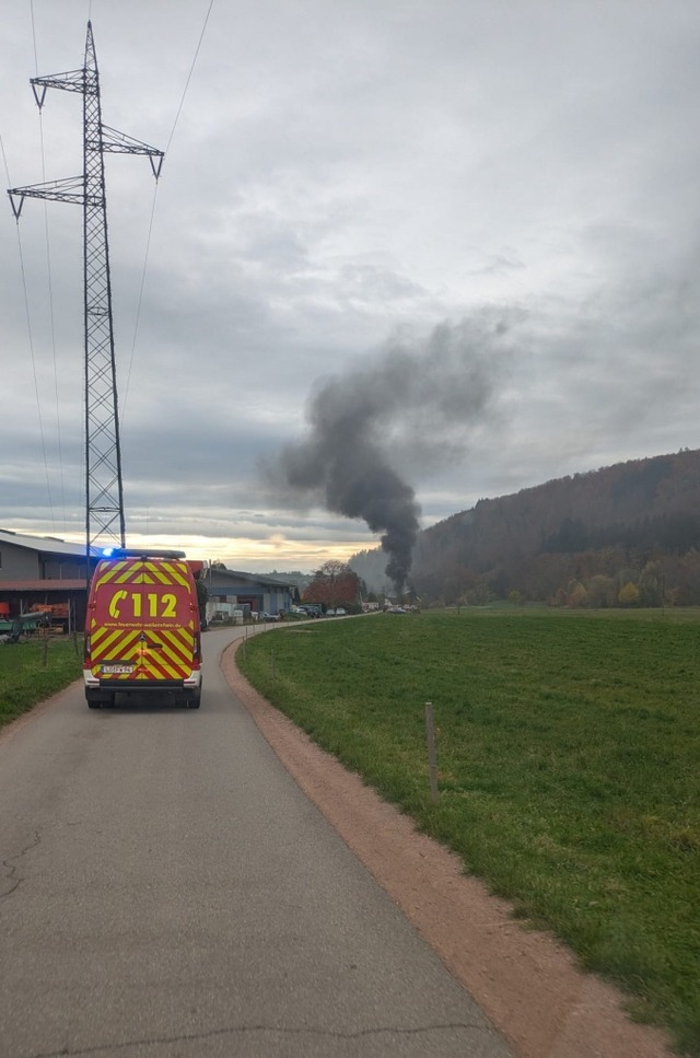 Die Messgruppe auf dem Weg zum Grobrand nach Schopfheim-Fahrnau.  | Foto: Freiwilige Feuerwehr Weil am Rhein