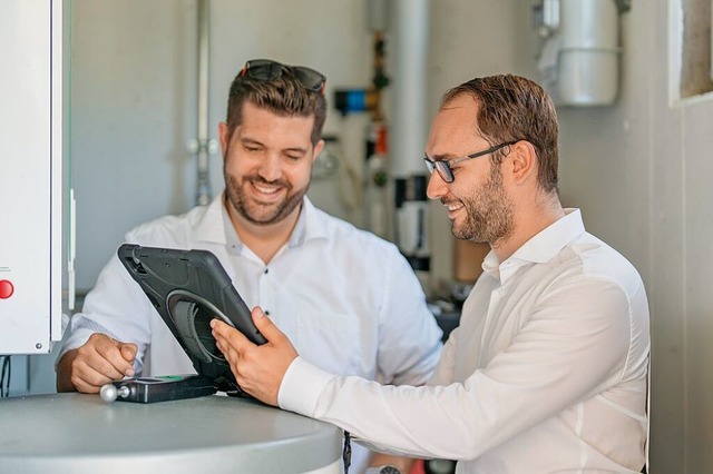 Alexander Irion (links) und Julian Schauliess.  | Foto: Radek Lokos
