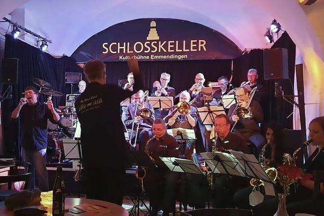 Die Big Band Elzach tritt im Schlosskeller Emmendingen auf