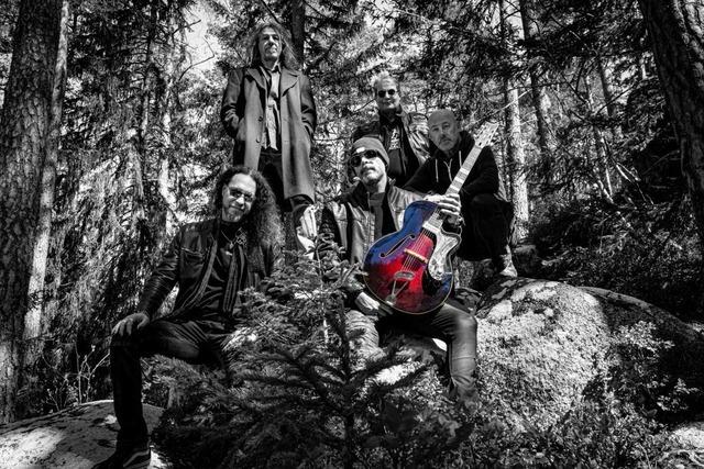 Schwarze Marie prsentiert CD