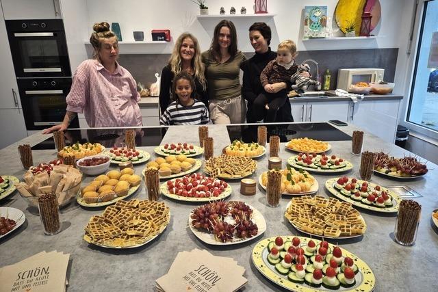 Herbstfeier in Friedlingen mit Glitzerkrbis und tollen Hppchen