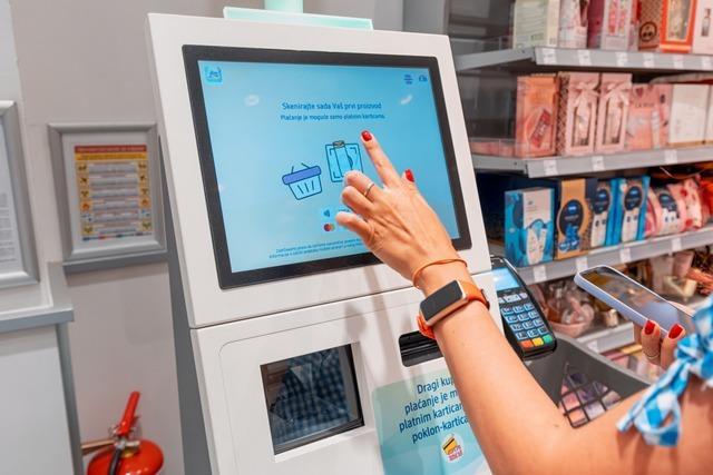 Self-Checkout-Kassen erleichtern  in Sdbaden das Einkaufen – und Diebsthle