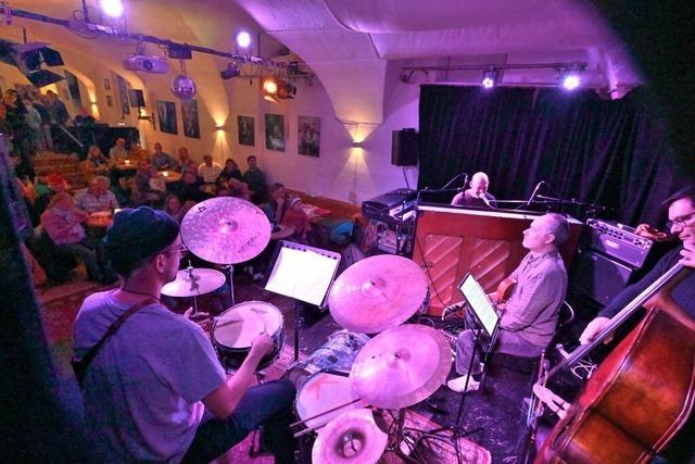 Ein Juwel im Schlosskeller: Guillermo Klein gastierte in Ememndingen