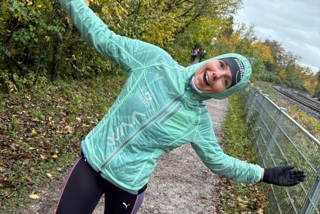 Unterwegs mit einer Extremsportlerin: Joyce Hbner passiert den Hochrhein