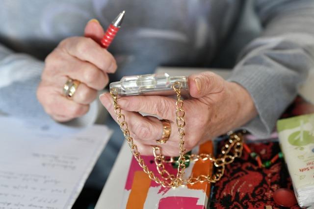 In Schwanau-Allmannsweier kann man alte Handys und Tablets als Kollekte spenden