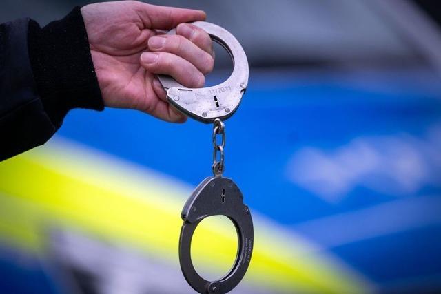 Mehrfach gesuchter Straftter am Offenburger Bahnhof festgenommen