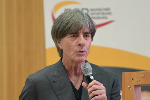 Joachim Lw bekommt Sdbadischen Sportpreis: 