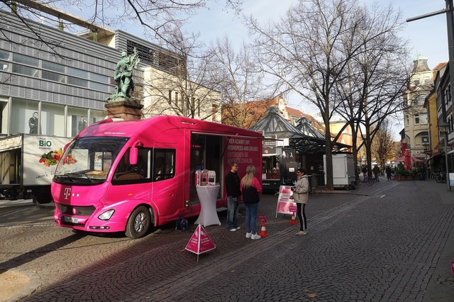 Das Glasfasermobil der Telekom in der Hauptstrae  | Foto: Ralf Burgmaier