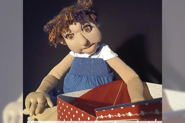 Das Mdchen mit dem Koffer feiert Premiere im Freiburger Vorderhaus der Fabrik