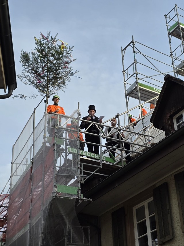 Das Richtfest wurde traditionell gefei...zten Nagels und dem Feierabendklopfen.  | Foto: Museumsverein Laufenburg