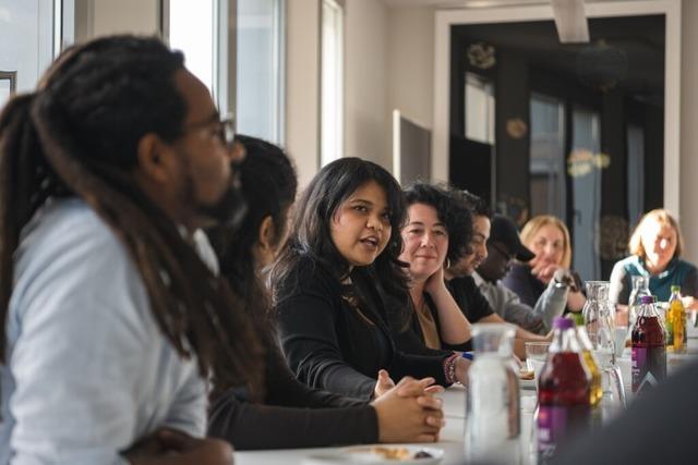 "Mein Kissen war nass von Trnen": Eine indonesische Pflegerin hatte in Freiburg einen schweren Start - mit happy end
