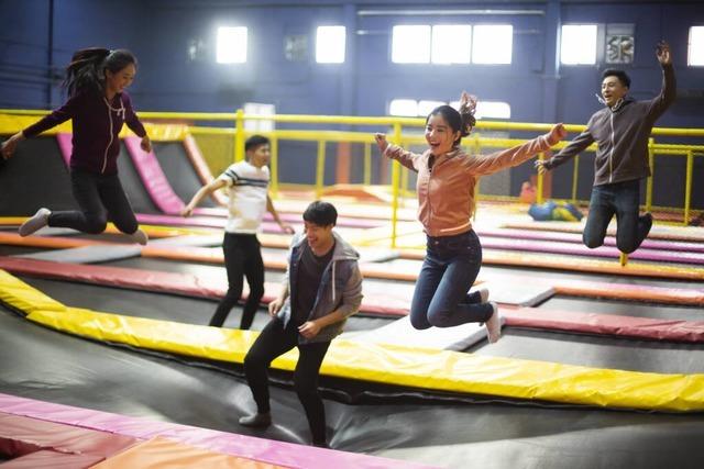 Wie Trampolinspringen fit und gesund macht