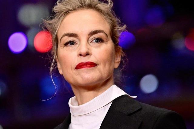 Nina Hosserhlt Rolle in USA